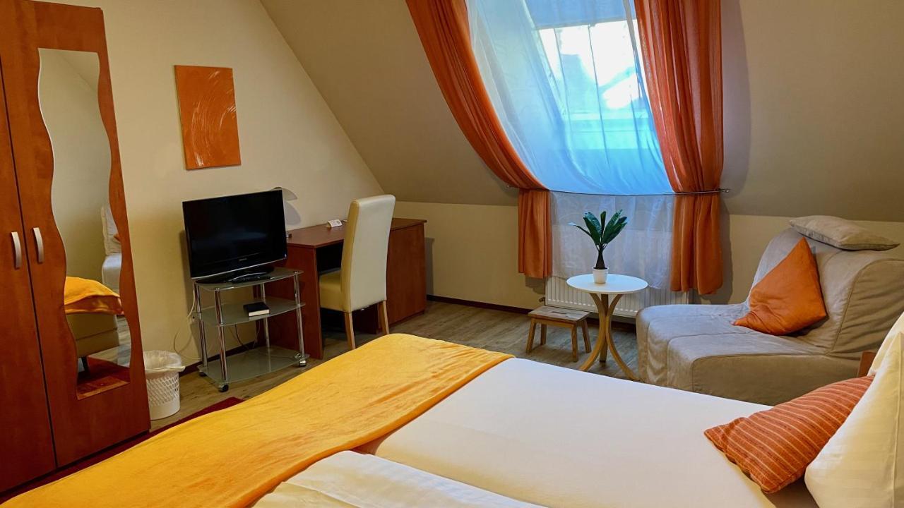 Goesser Bachgasslhof -- Bed And Breakfast -- Apartments Леобен Екстериор снимка