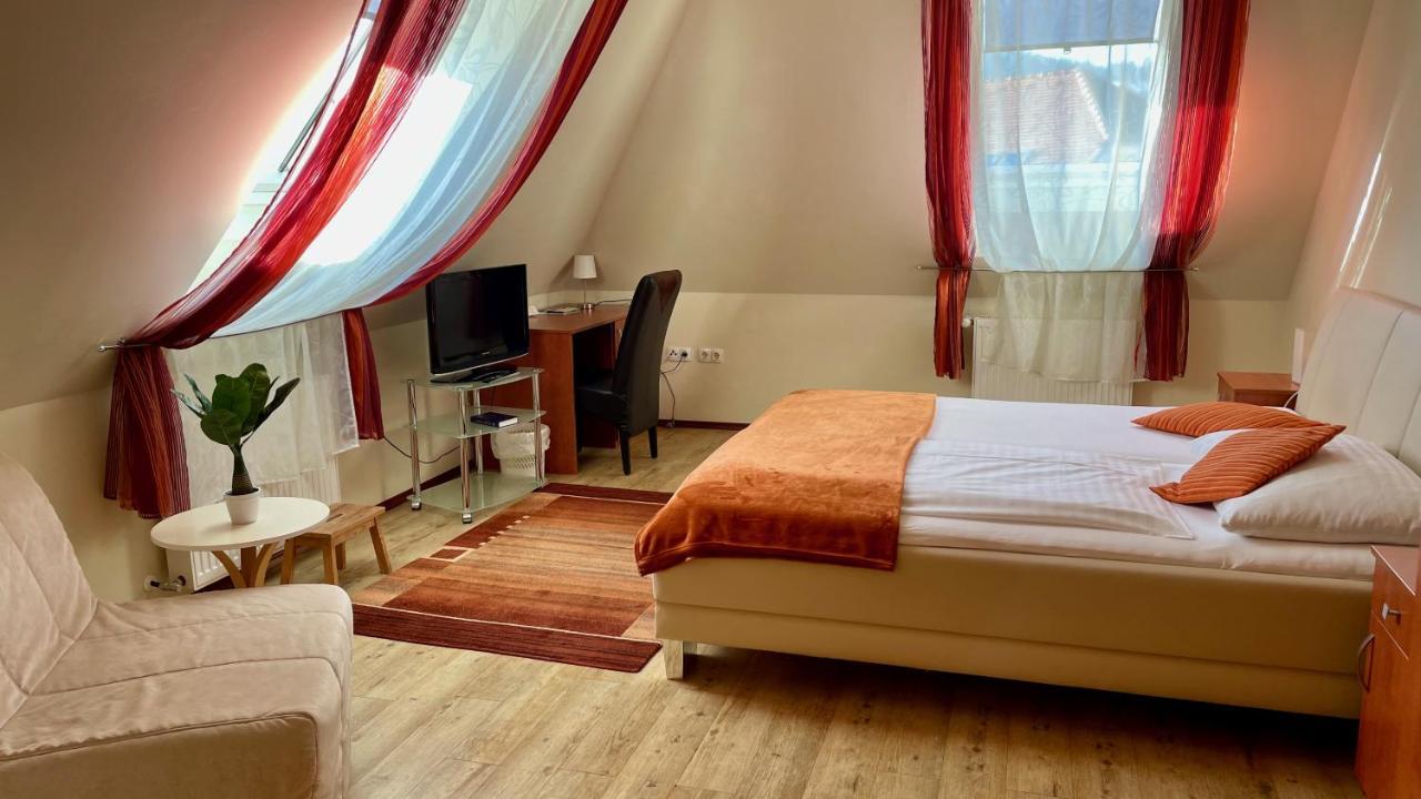 Goesser Bachgasslhof -- Bed And Breakfast -- Apartments Леобен Екстериор снимка