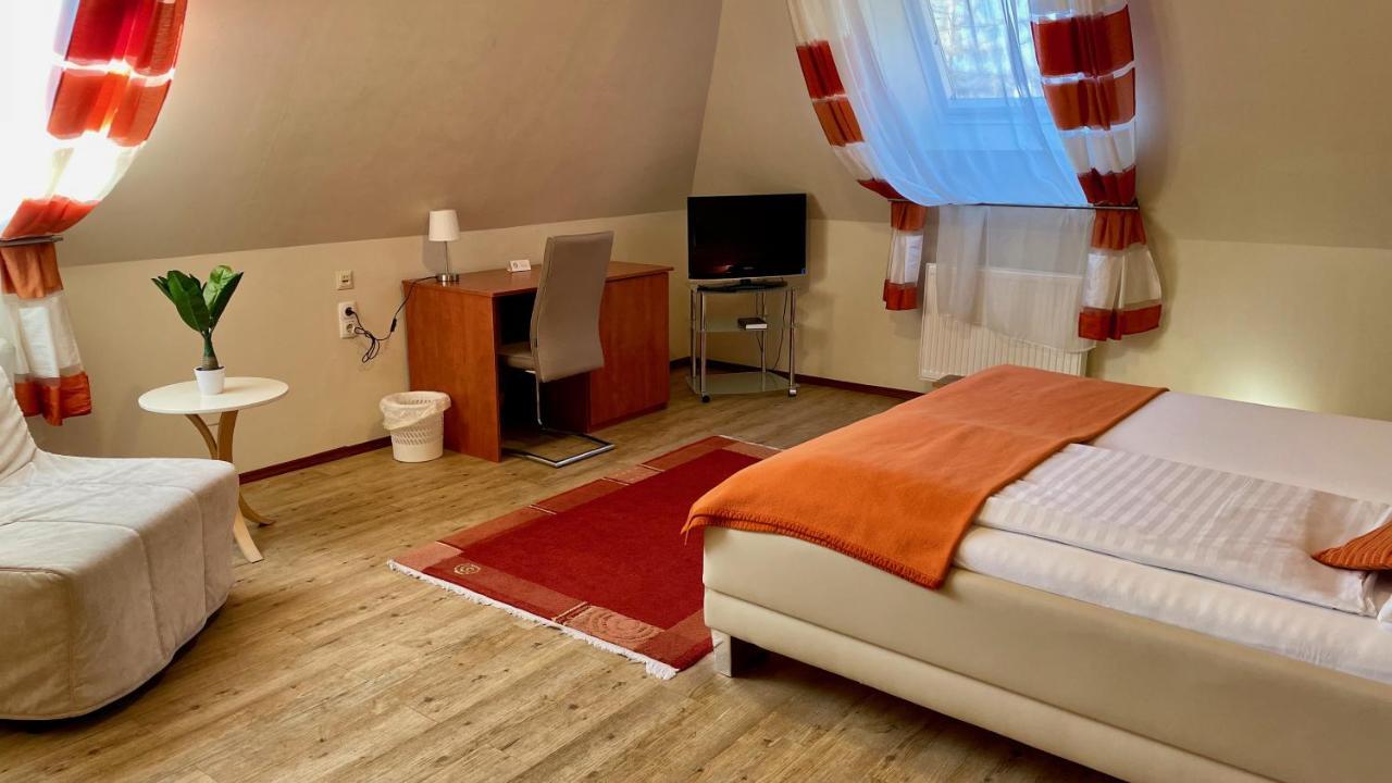 Goesser Bachgasslhof -- Bed And Breakfast -- Apartments Леобен Екстериор снимка