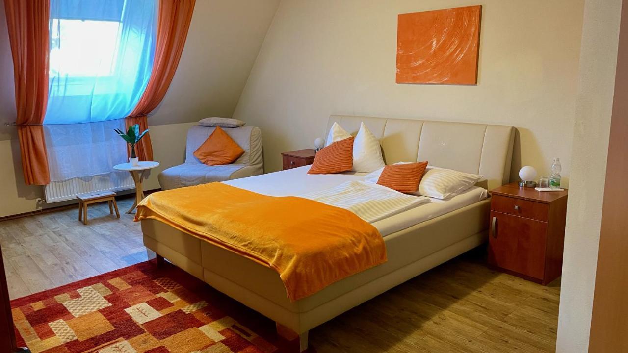 Goesser Bachgasslhof -- Bed And Breakfast -- Apartments Леобен Екстериор снимка