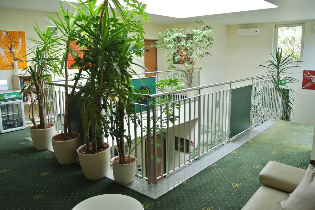 Goesser Bachgasslhof -- Bed And Breakfast -- Apartments Леобен Екстериор снимка